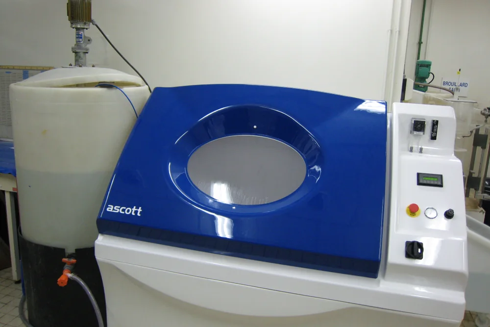 Salt spray corrosion test chamber used for evaluating finished machined parts